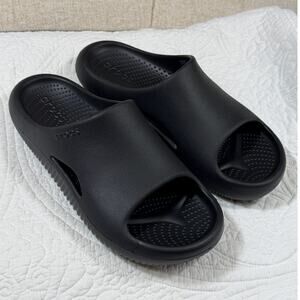 Crocs Black Unisex Men 10 Women 12 Classic Waterp Slide Sandals Comfort Casual